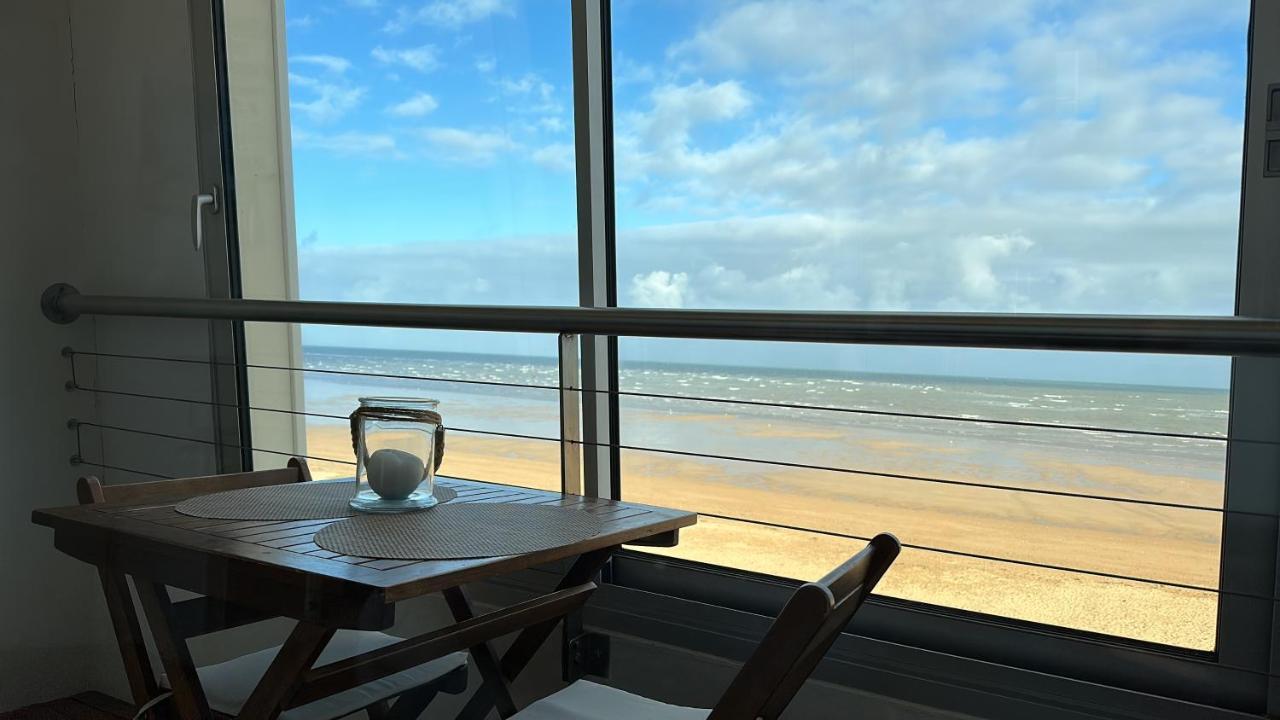 La Plage - Appartement Vue Mer Courseulles-sur-Mer Exteriér fotografie